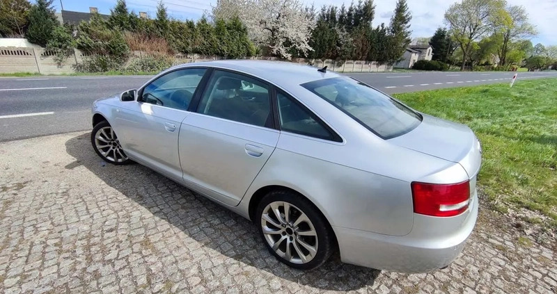 Audi A6 cena 22900 przebieg: 335000, rok produkcji 2004 z Karlino małe 704